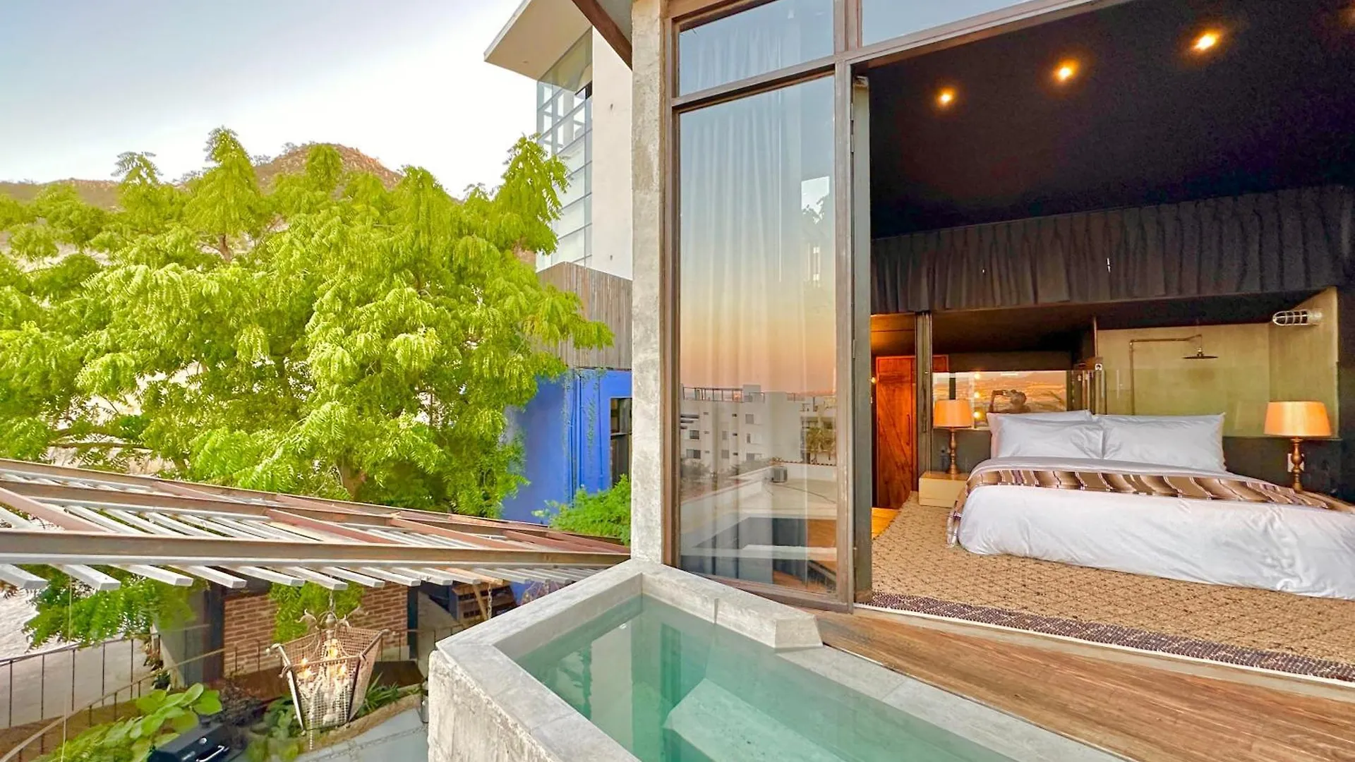 Dom wakacyjny 2 Lux Suites In Oasis Compound At The Oliver Cabo Cabo San Lucas